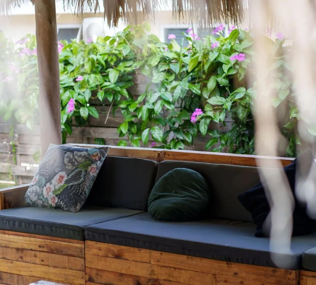 Family Home Jan Thiel Op Marbella Willemstad Vila